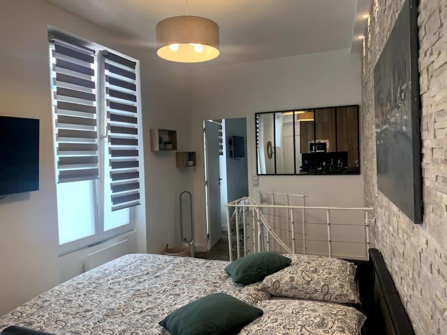 03 Tour Eiffel Appartement Pour 7 Personnes Paris Bagian luar foto